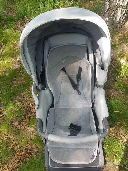 Коляска 2 в 1 Roan Bass Soft