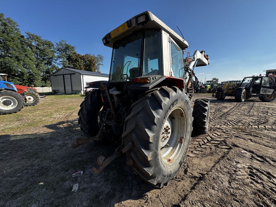 Massey Ferguson 3060 Uszkodzony Ładowacz czołowy
