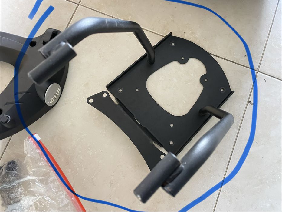 Suporte da moto de SYM GTS 125I 2012