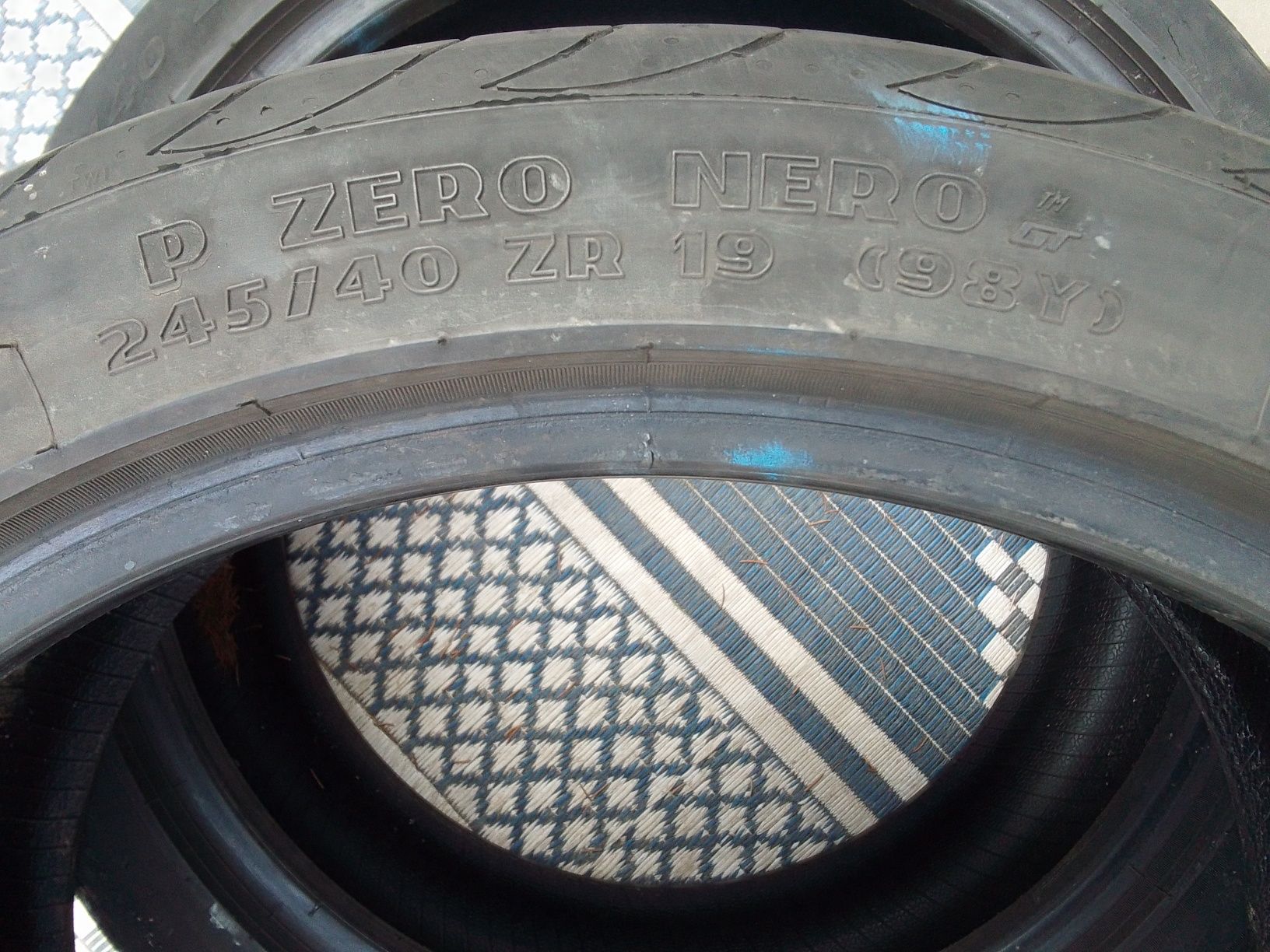 Cena za 2 Opony letnie 245/40r19 PIRELLI 6mm