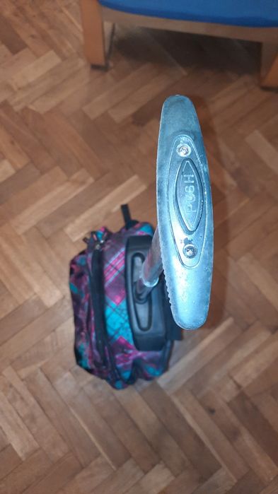 Plecak walizka na kółkach z rączką