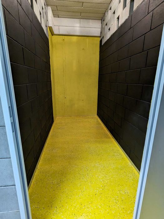 Ładna komórka lokatorska - Kliny (piwnica, self-storage, magazyn)4,5m2