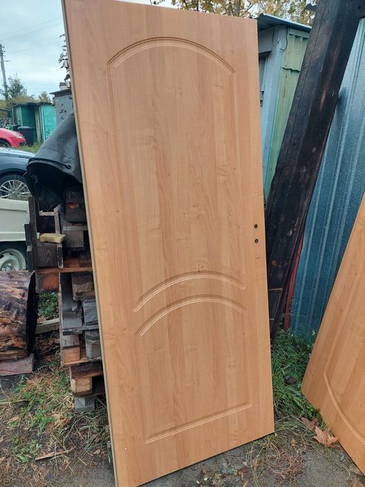 drzwi 80 pełne jasne