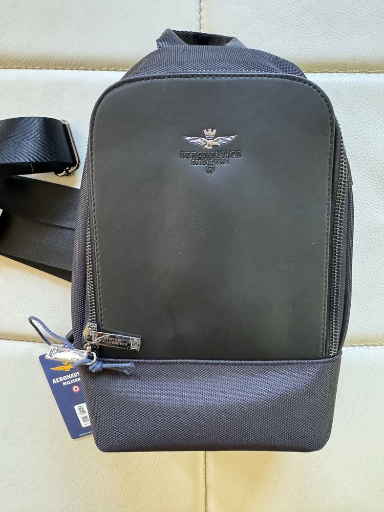 Nowa oryginalna torba z metką Aeronautica Militare z USB