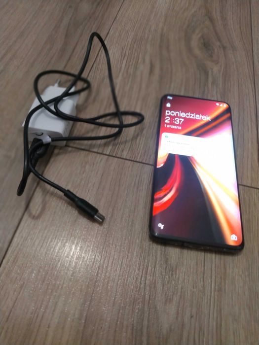 OnePlus 7 Pro 8/256gb, cały, ok stan, w pełni sprawny