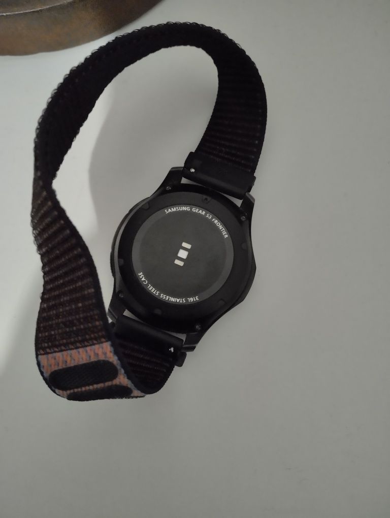 zegarek samsung gear s3 frontier