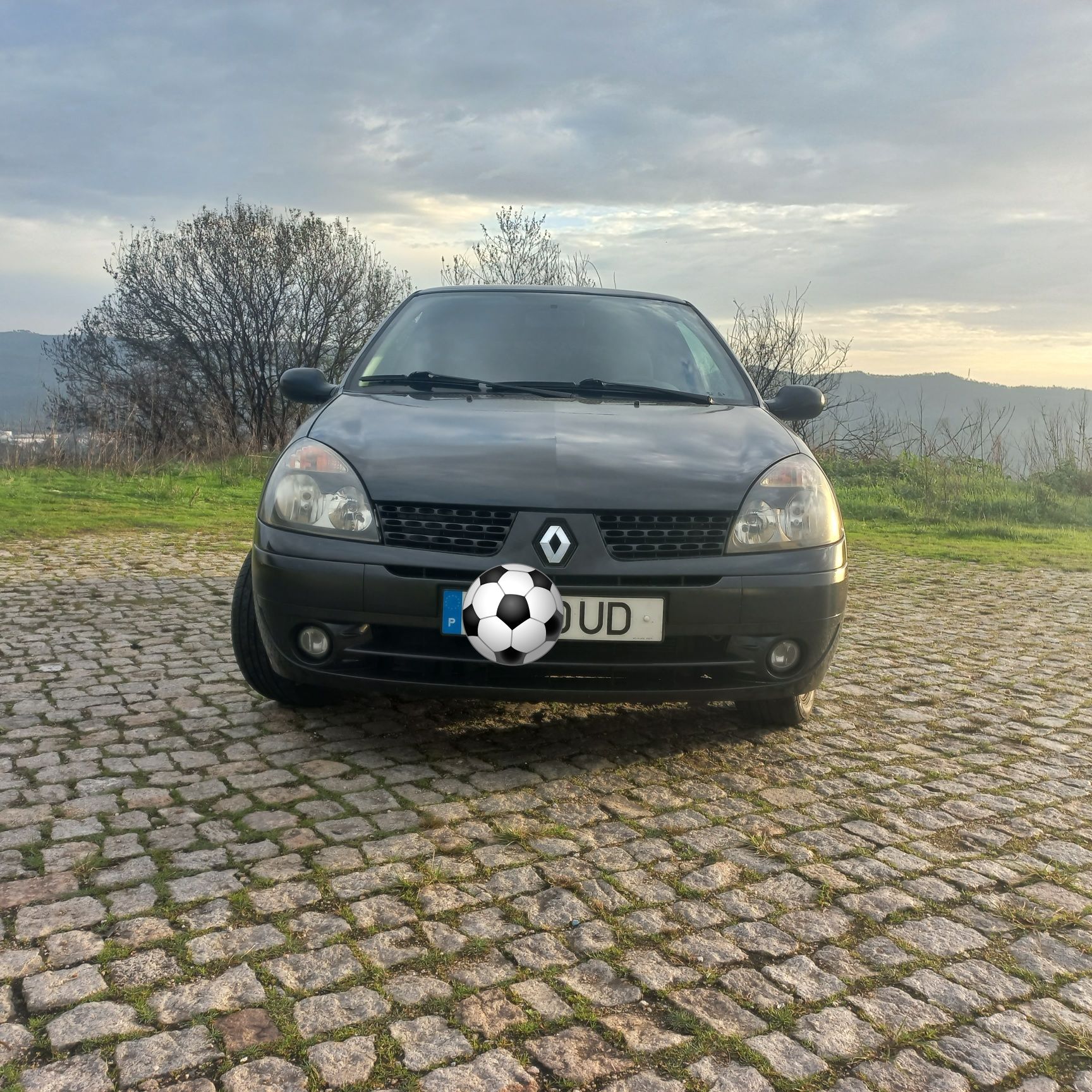 Renault  clio 2. 1.5 dci