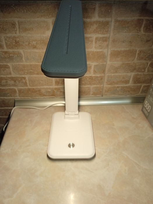 Настільна Led лампа Titanium