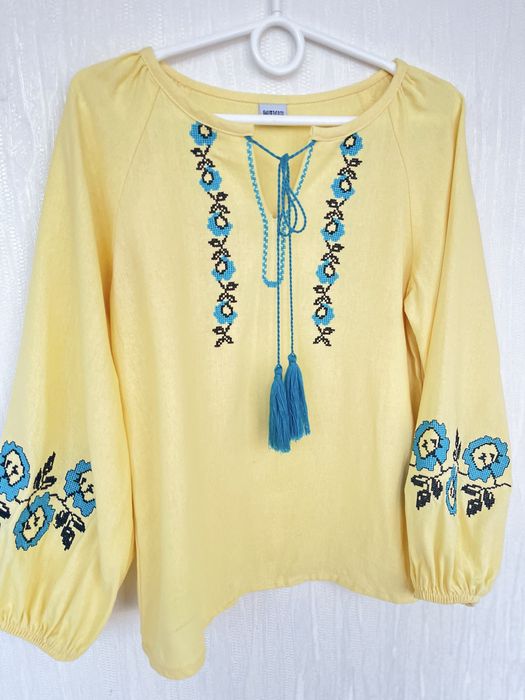 Вишиванка Mevis 128 розмір