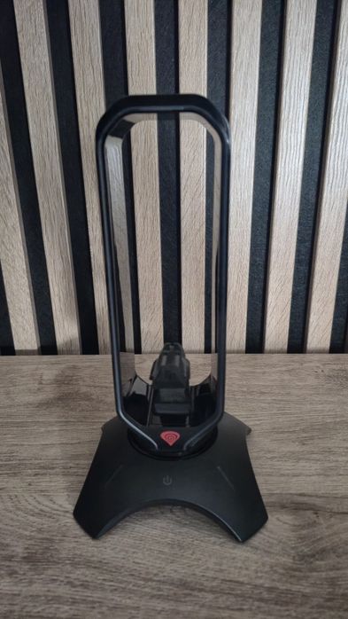 Stojak na słuchawki Genesis