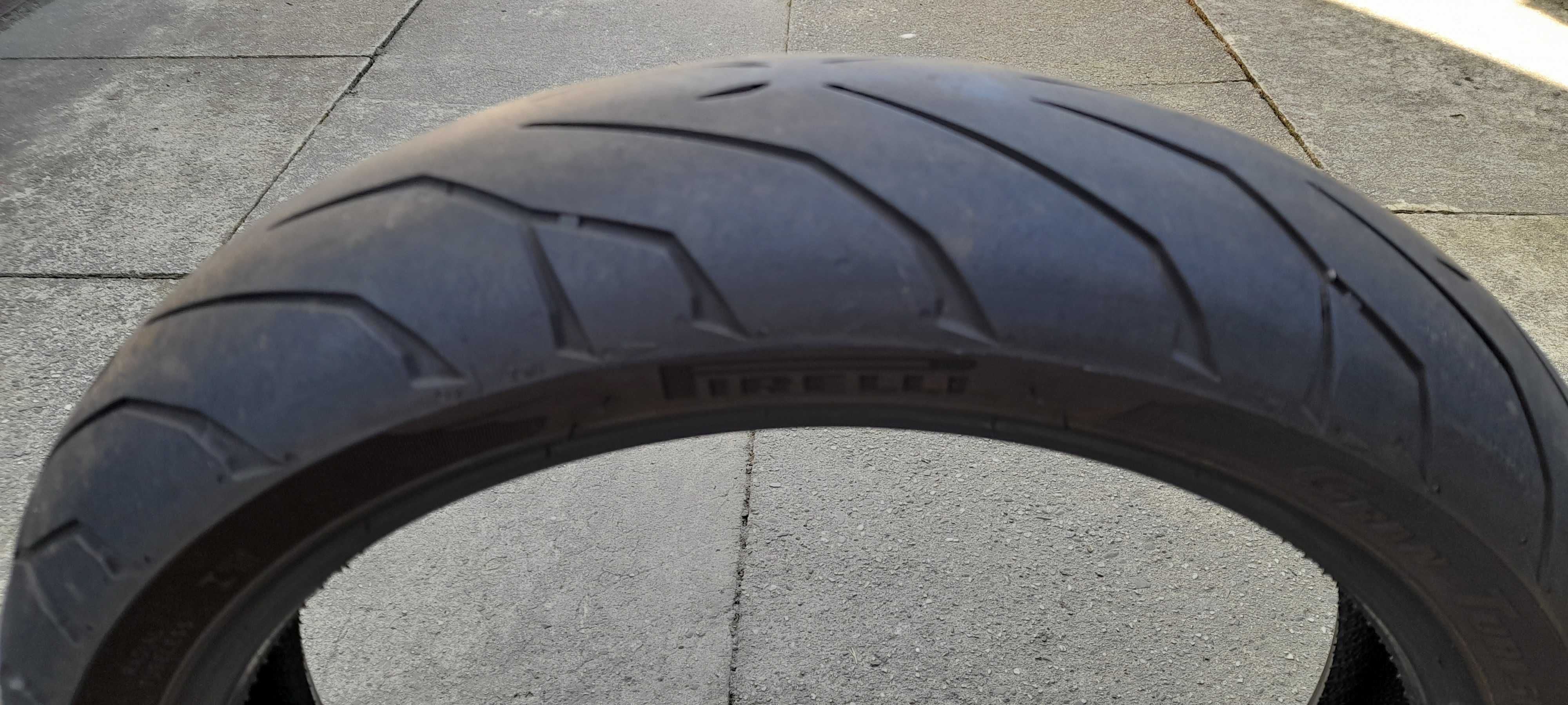 Opona do motoru Pirelli  120/70 ZR17  M/C 59W