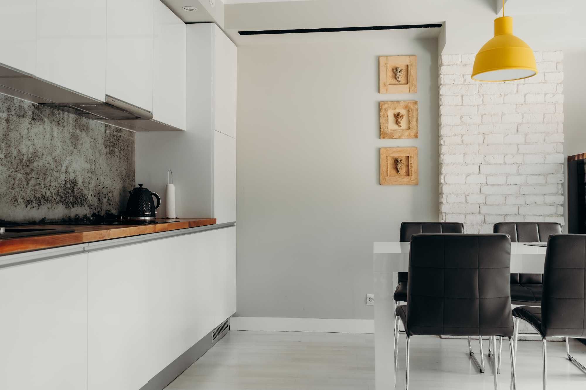 Apartament, mieszkanie z klimatyzacją 3 pokoje z salonem i kuchnią Kra