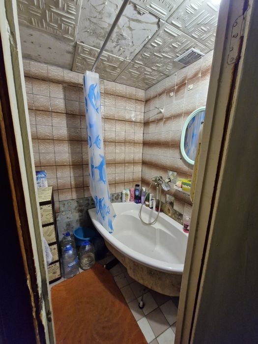 Сдается 3к квартира м-н Химик.