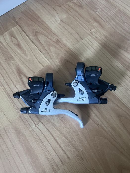 Klamkomanetki shimano deore lx