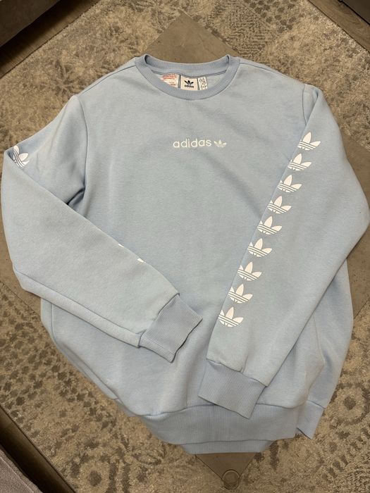 Свитшот от Adidas новый ориг