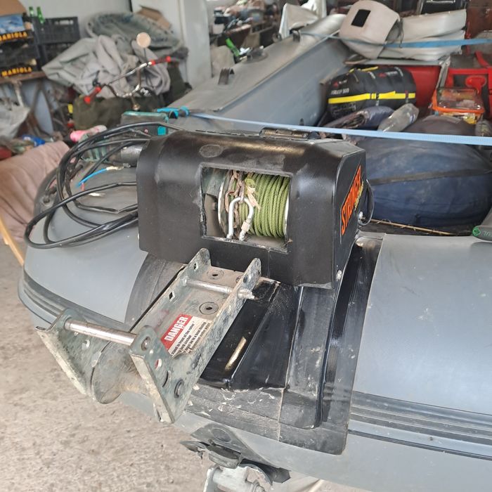 Якірна лебідка, якорная лебедка