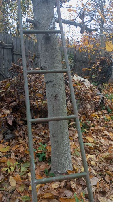 Продам железную лестницу,драбину