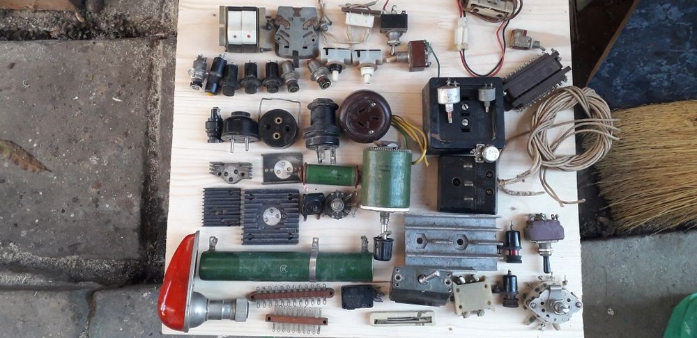 Продам радіодеталі