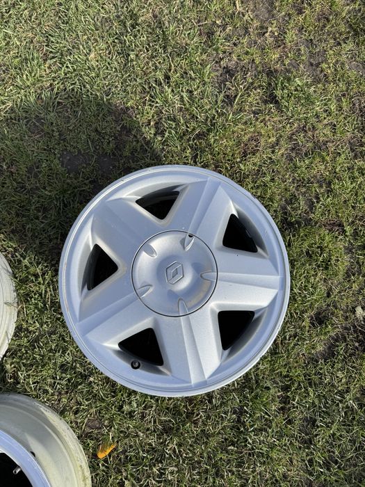 Диски r15/4/100 Рено меган 2