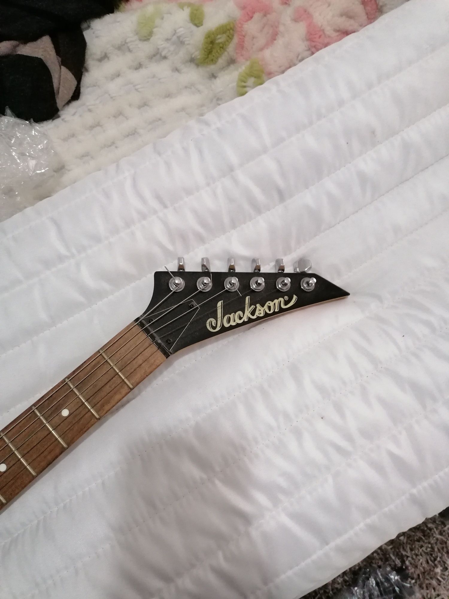 Guitarra Jackson