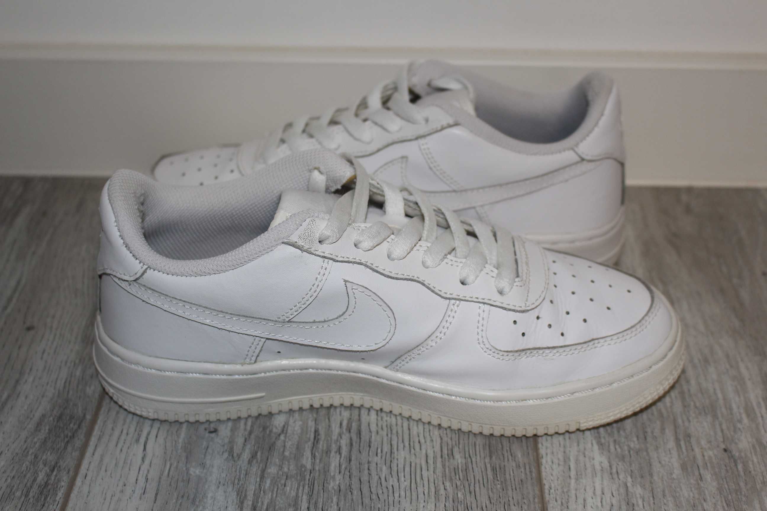 Nike Air Force 1 женские белые кроссовки р. 38