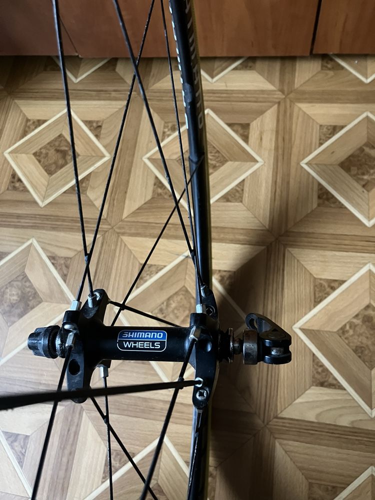 Продам вилсет Shimano WH-7700 Dura-Ace 16 спиц в хорошем состоянии.