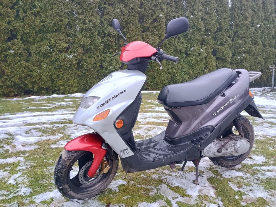 Skuter z Nowym Kaskiem plus Pokrowiec/ Możliwy Transport do Klienta