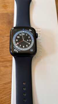Apple watch 6 +cellular z  e sim