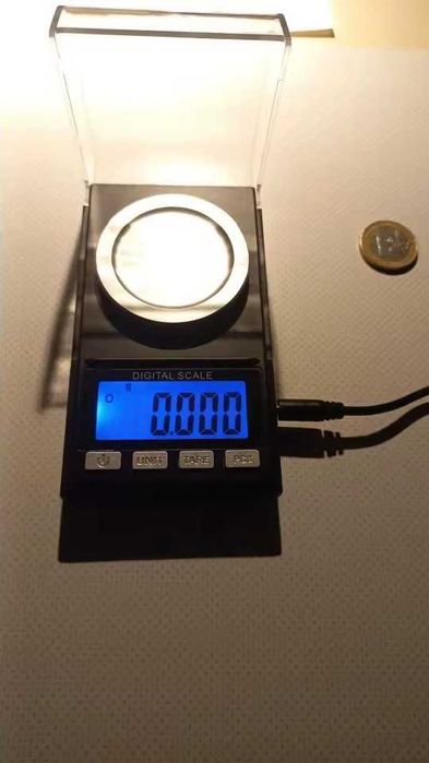 Ювелирные весы до 50 грам точність 0.001