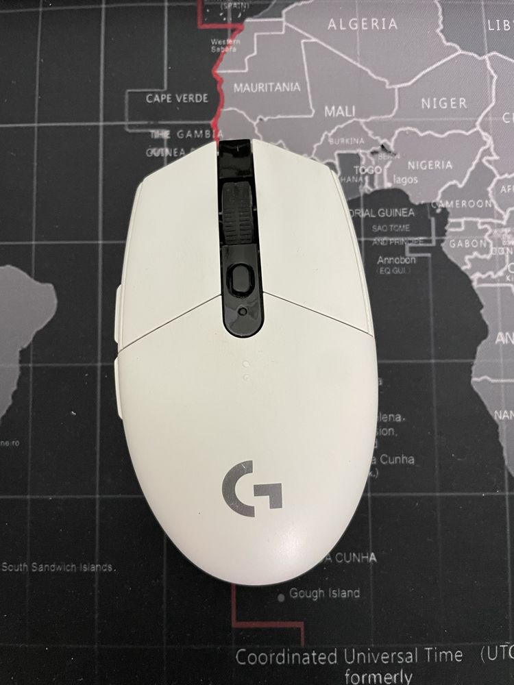 Myszka bezprzewodowa gamingowa Logitech G305 biała