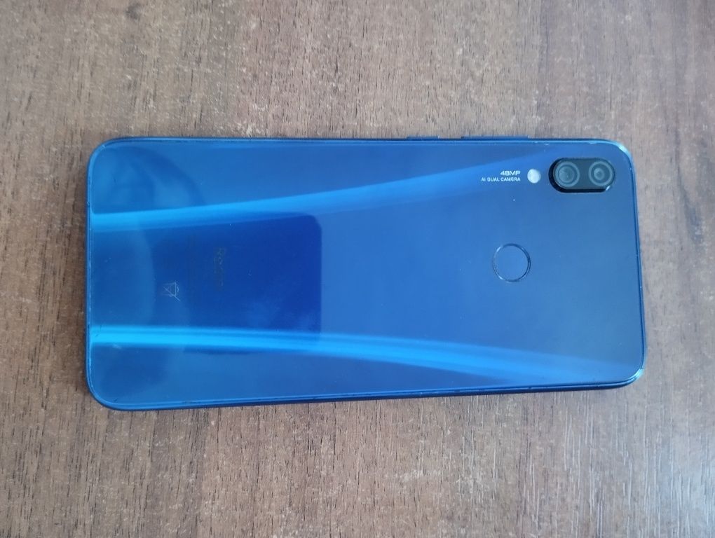 Телефон Redmi Note 7