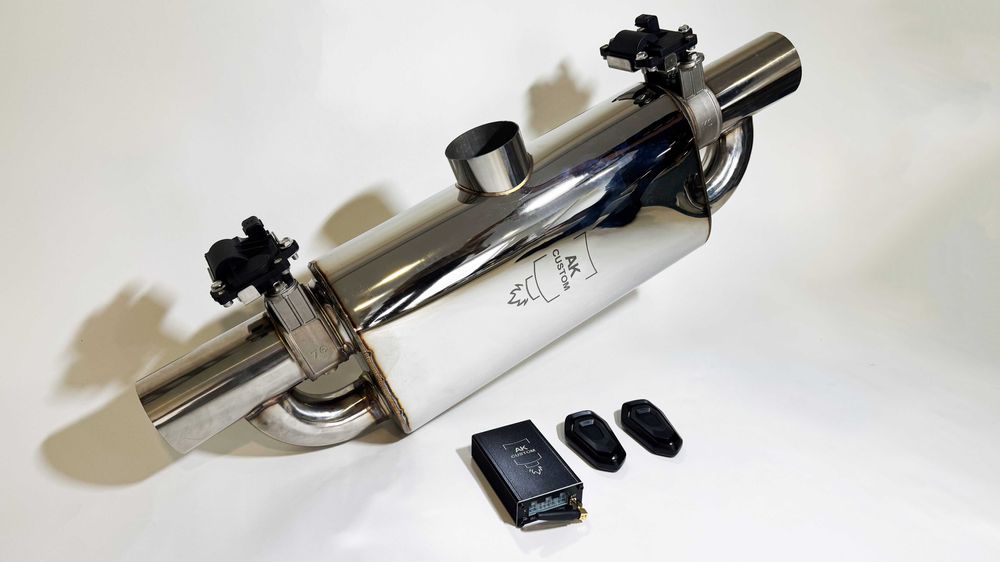 AK Custom Aktywny Wydech 1 na 2 | Głośny/Cichy