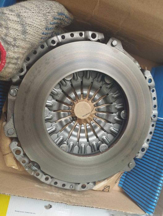 Комплект маховик + зчеплення SACHS для OPEL ASTRA J ZAFIRA C 2.0 CDTI