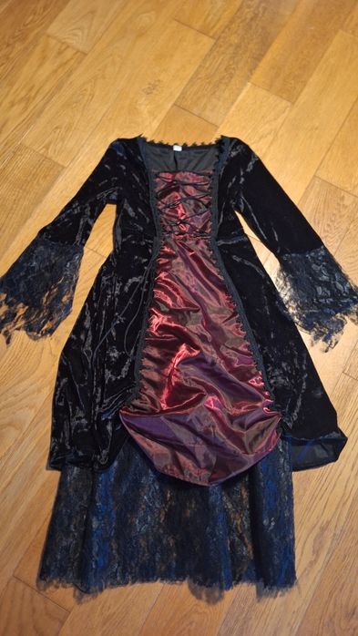 Kostium na wampirka 6-7 lat, sukienka królowej wampirów