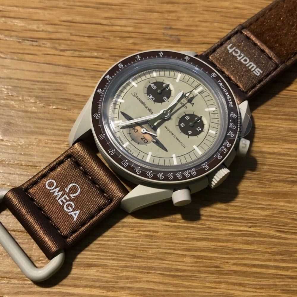Omega x Swatch SO33T100 – Styl Kosmicznego Saturna