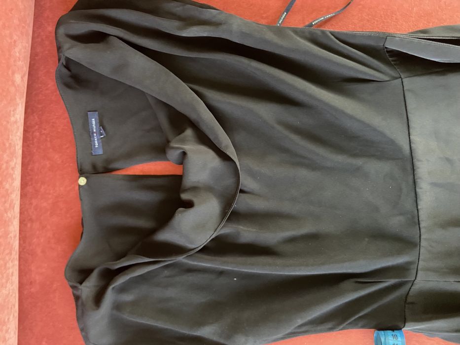 Продам оригінальну сукню tommy hilfiger