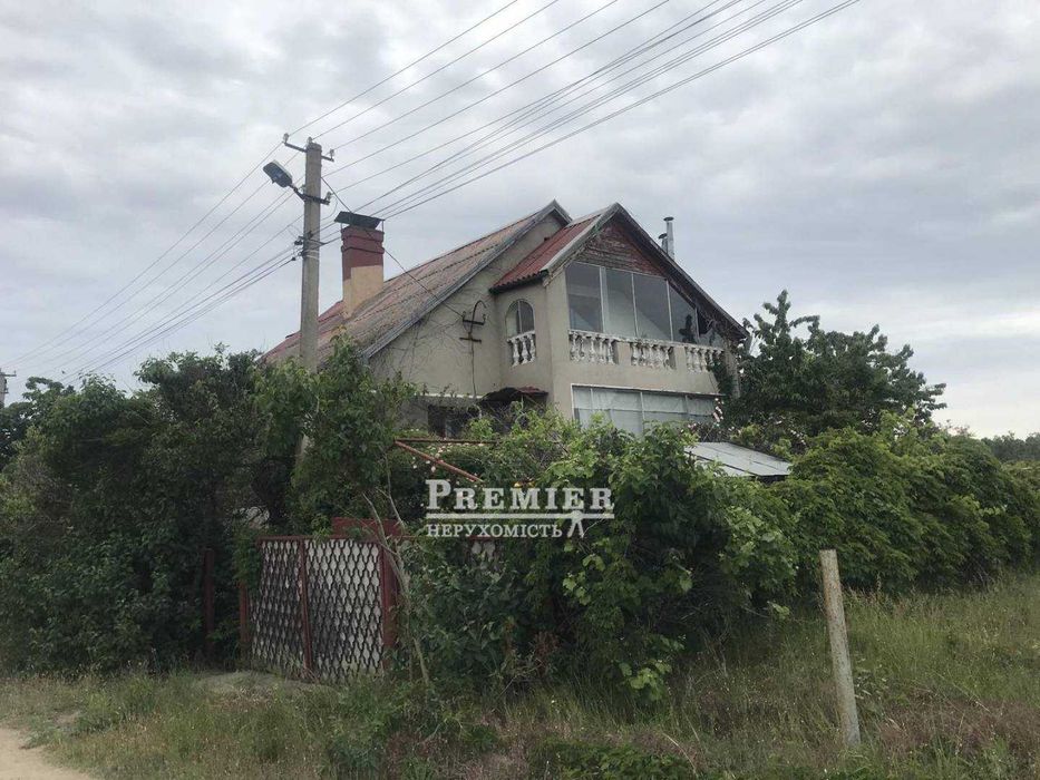 Продається капітальний 3-рівневий будинок 223 кв.м.