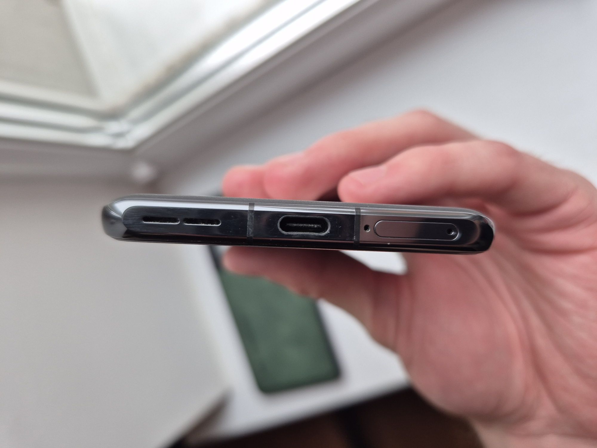 Продам OnePlus 11 5G 16/256