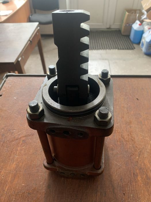 Циліндр ГУРа з рейкою МТЗ,ЮМЗ 50-3405010 (вир-во МТЗ)