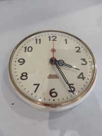 Stary zegar emaliowany GB Beag Berlin