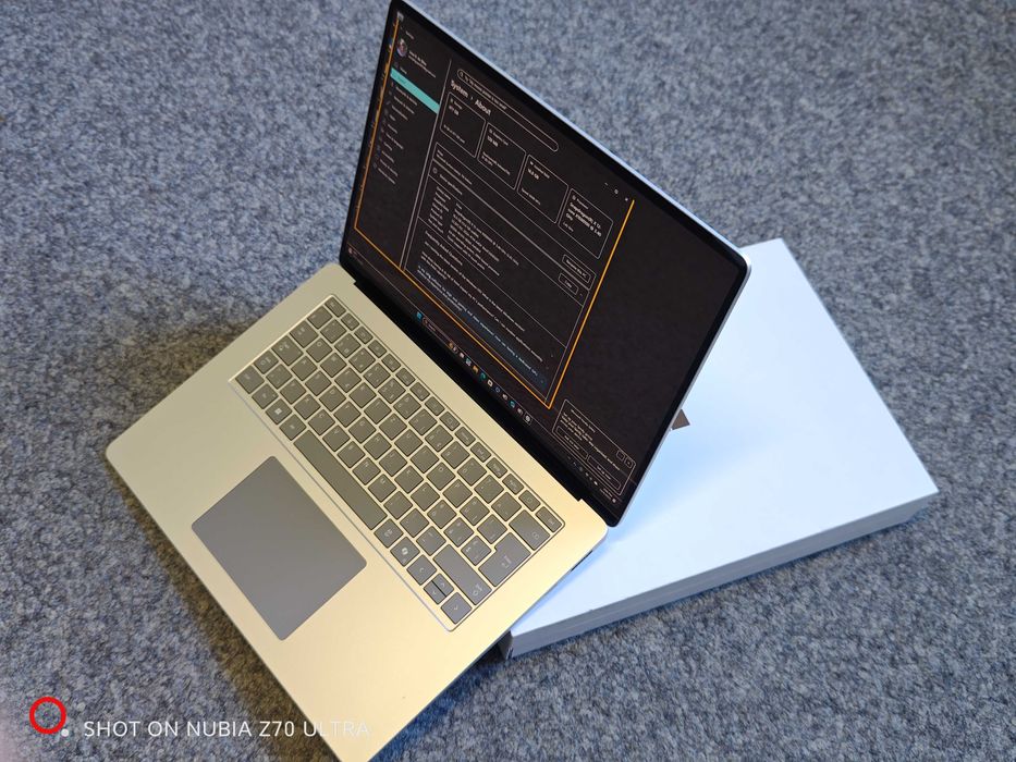 Microsoft Surface laptop 7th 15" Copilot+pc