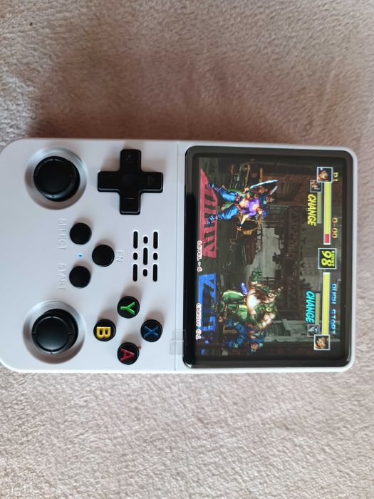 Consola portátil R36S cheia de jogos