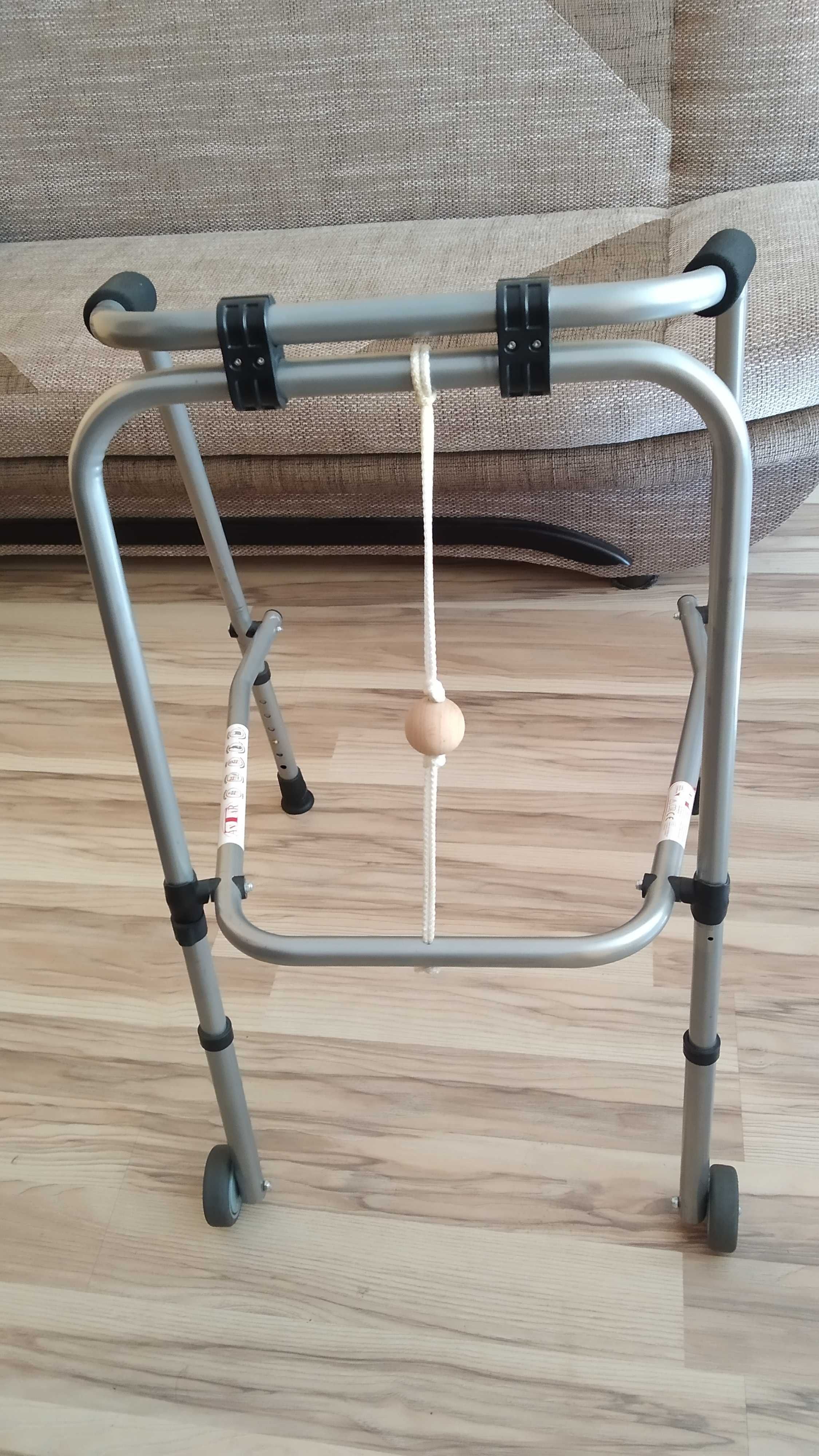 Sprzedam balkonik