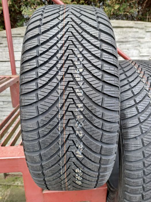 4 Opony NOWE wielosezonowe 235/45 R18 Kumho Montaż Gratis ! ! !