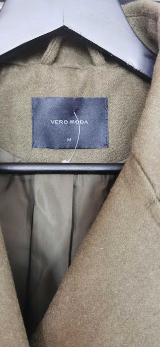 Nowy krótki płaszczyk kurtka wełniany