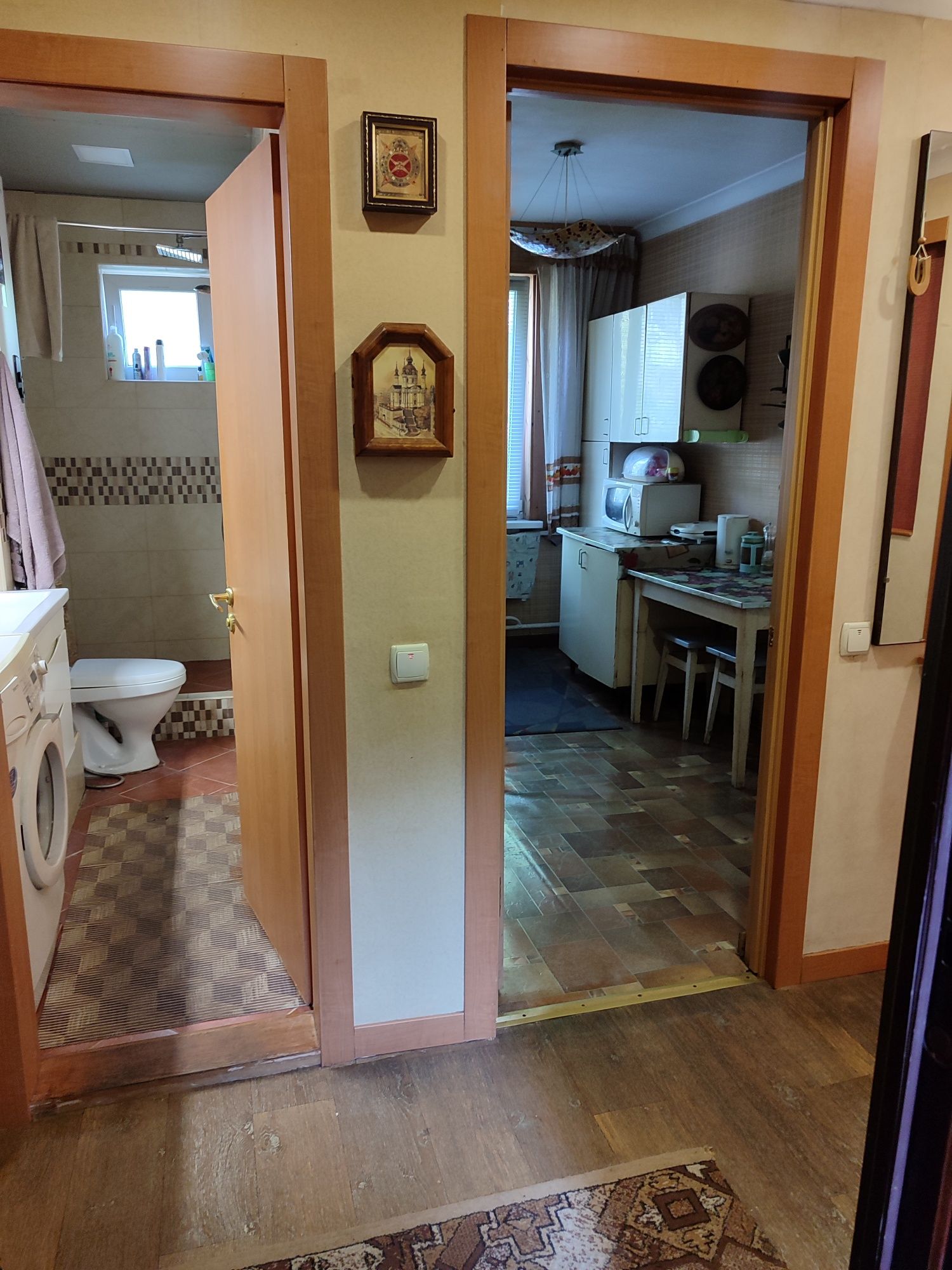 Продам двокімнатну квартиру в Вишневому