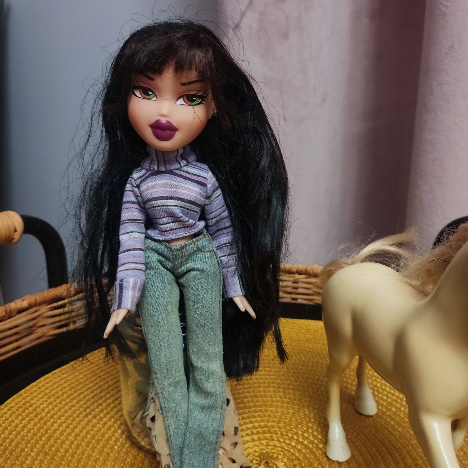 Lalka Bratz z konikiem