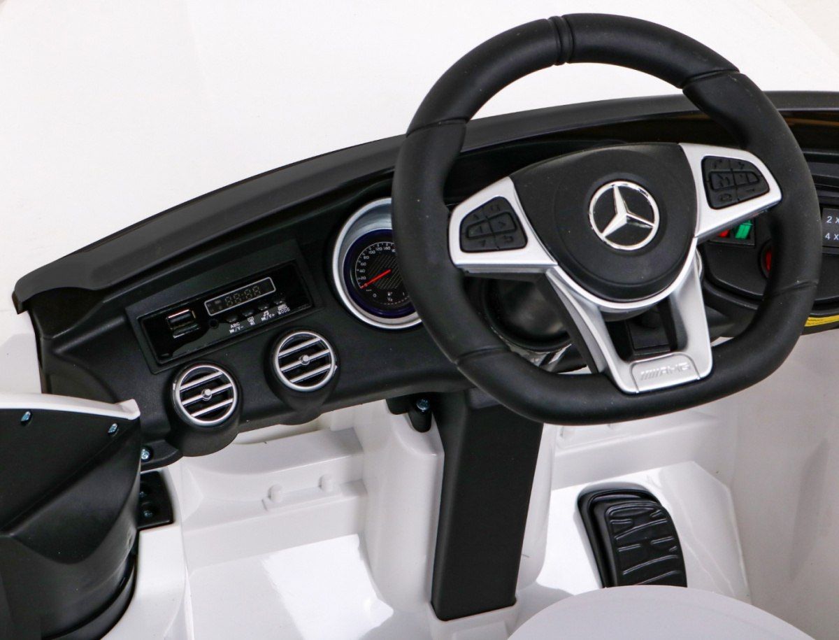 4x4 Pilot  KOŁA EVA Samochód AUTO  na akumulator Mercedes Benz GLC63S