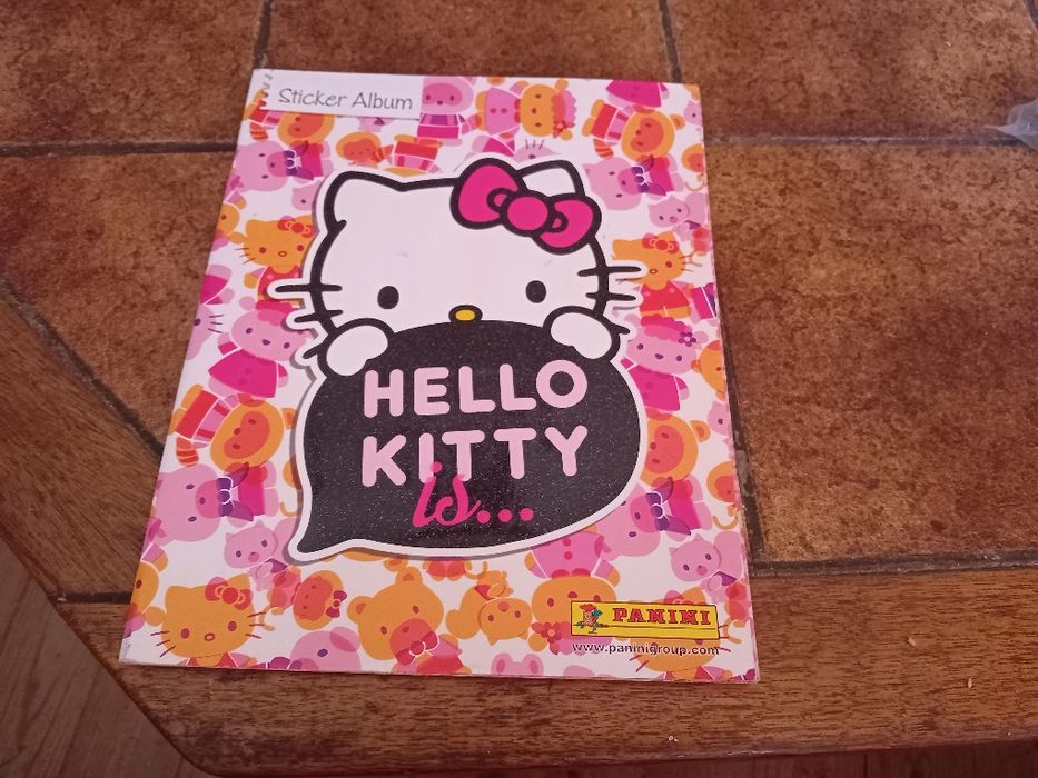 Hello kitty, cadernetas cromos vazias,  (ver fotos)