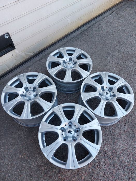 Диски Audi Q7  5*130